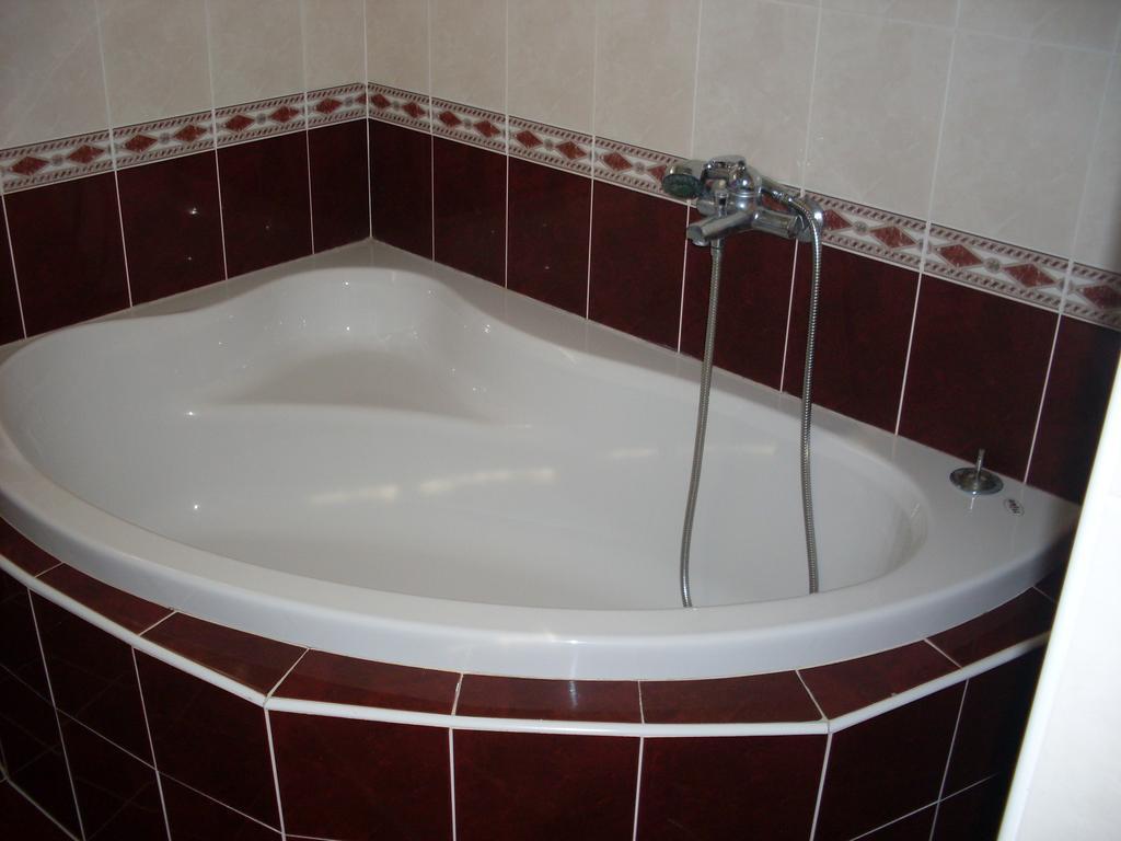 Boglárka Apartman Gyula Kültér fotó